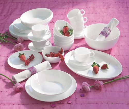 Bất ngờ với giấc mơ về chén bát