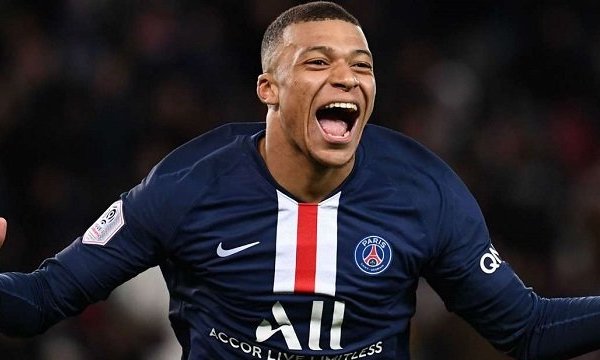 Mbappe lập hat-trick trong 18 phút Mbappe lập hat-trick trong 18 phút