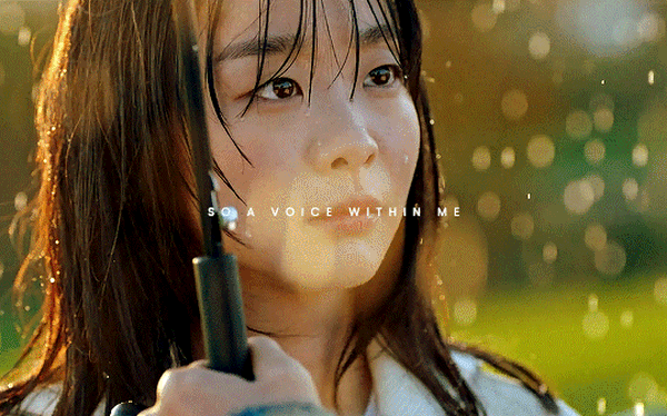Xem Our Beloved Summer mới biết Kim Da Mi diễn đỉnh thế nào: Từ biểu cảm cho tới lời thoại đều xử gọn, "đôi tay biết diễn" thấy mà mê! Xem Our Beloved Summer mới biết Kim Da Mi diễn đỉnh thế nào: Từ biểu cảm cho tới lời thoại đều xử gọn, "đôi tay biết diễn" thấy mà mê!
