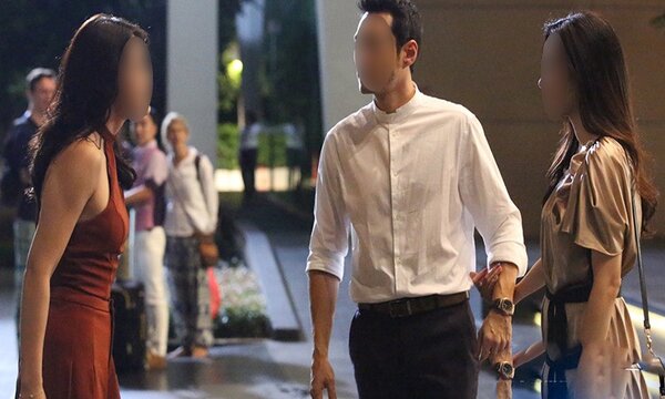 Chồng lén lút qua thăm vợ cũ, đến nơi chứng kiến cảnh tượng trong nhà tắm, tôi uất nghẹn đến điên người Chồng lén lút qua thăm vợ cũ, đến nơi chứng kiến cảnh tượng trong nhà tắm, tôi uất nghẹn đến điên người